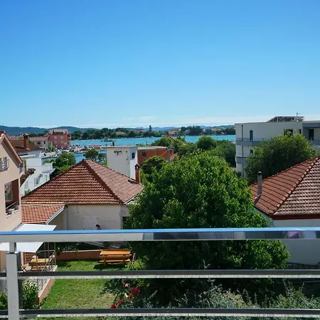 Apartmani Zupan Sukosan Exterior photo